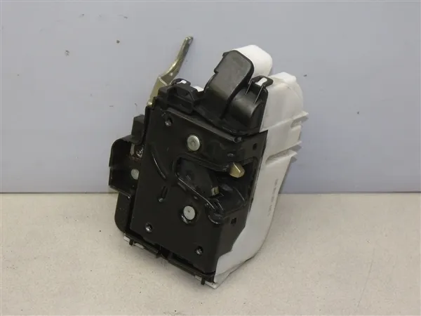 Front left door lock with motor CORDOBA/IBIZA/POLO 02>
