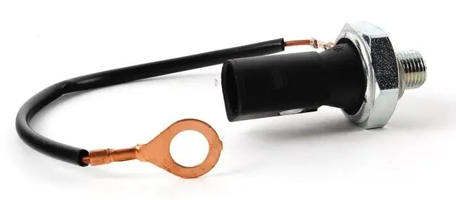 Oil pressure switch 1.40 BAR GOLF V 2,0 FSI AXW BLR BLX BLY BVX 04>(OVAL SOKET)(7.0159)