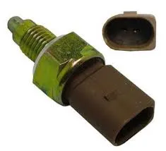 Switch, Reverse light /GOLF IV V/BORA/PASSAT/JETTA/POLO/CADD Y III/T5/AUDI A3/1,4/1,6(7.6266)